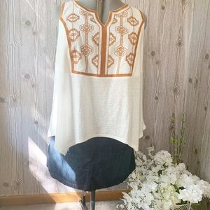 NWT! Asymmetrical Embroidered Boho Top